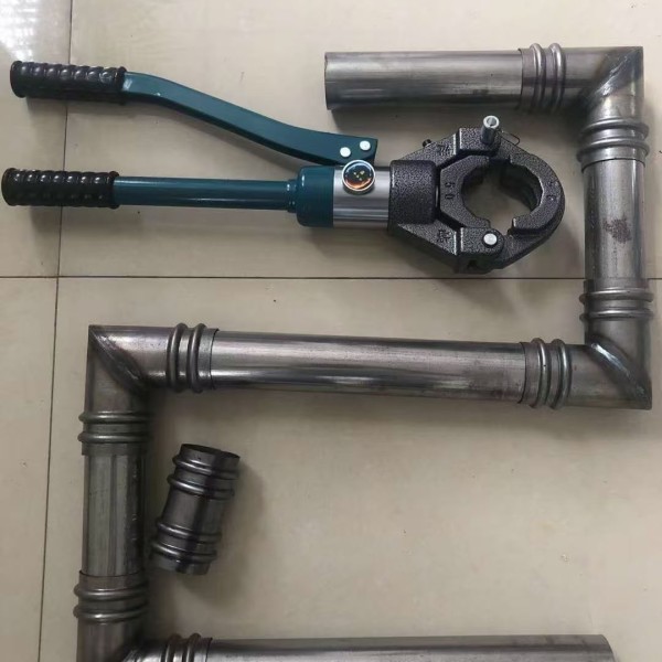 安新鑫亿呈冷却管